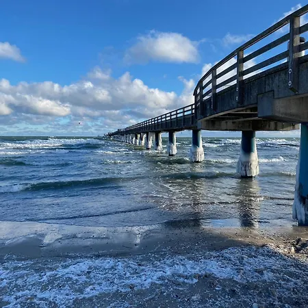 Ferienwohnung Sturmmoewe 펜션