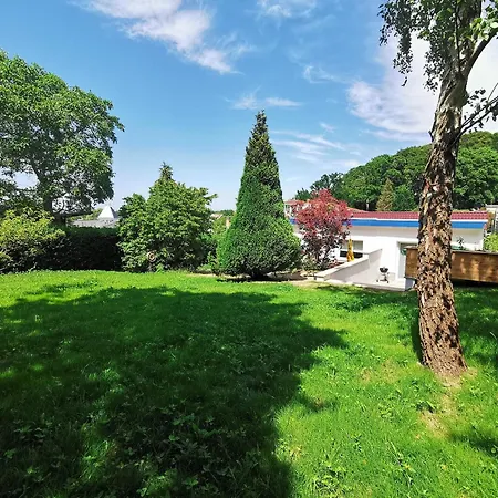 Ruhige Mit Sonnenterrasse Und Garten Binz